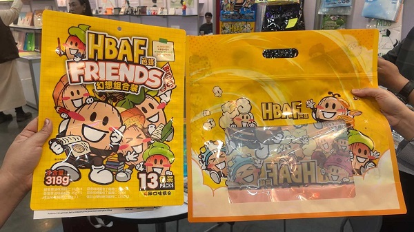 บรรจุภัณฑ์ RGS ทำให้ถุงซิปยืนขึ้นแบบปิดผนึกสามขอบแบบกำหนดเอง